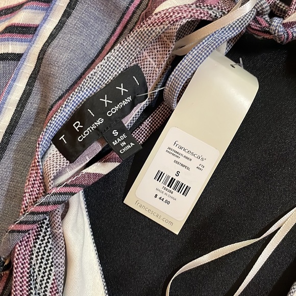 Open Back Striped Romper - Picture 2 of 3